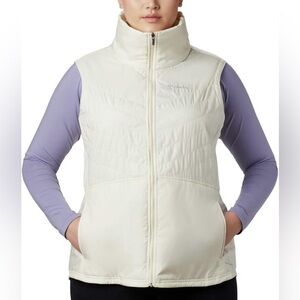 Columbia Women's Mix It Around Light Bisque/Cream Colored Quilted Vest, XL